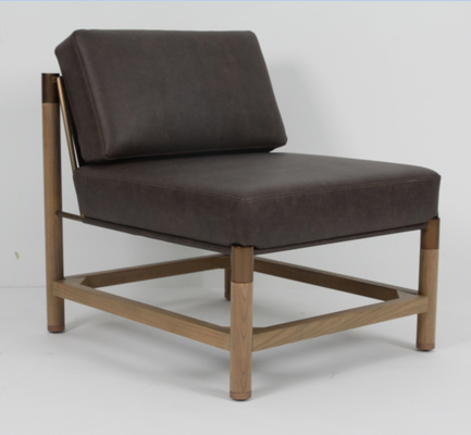 Harga yang bagus Modern Design Solid Oak Wood Lounge Chair Hotel Bedroom With Metal Accents on line