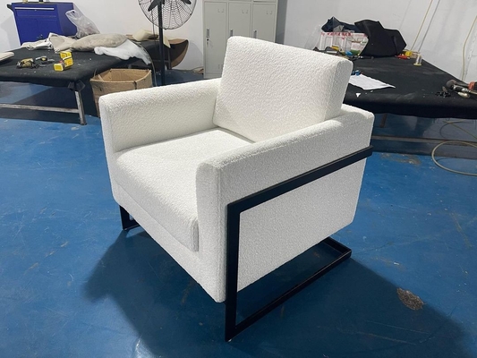 Harga yang bagus Modern Metal Frame Upholstered Lounge Chair Customized on line