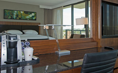 Harga yang bagus HIgh End 5 Star Hotel Furniture Bedroom Sets , Hospitality Case Goods Oak / Walnut Wood on line
