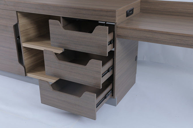 Modern Bedroom Custom Expansive Linear TV Panel Dan Desk Cabinet Untuk Hilton Hotel 3