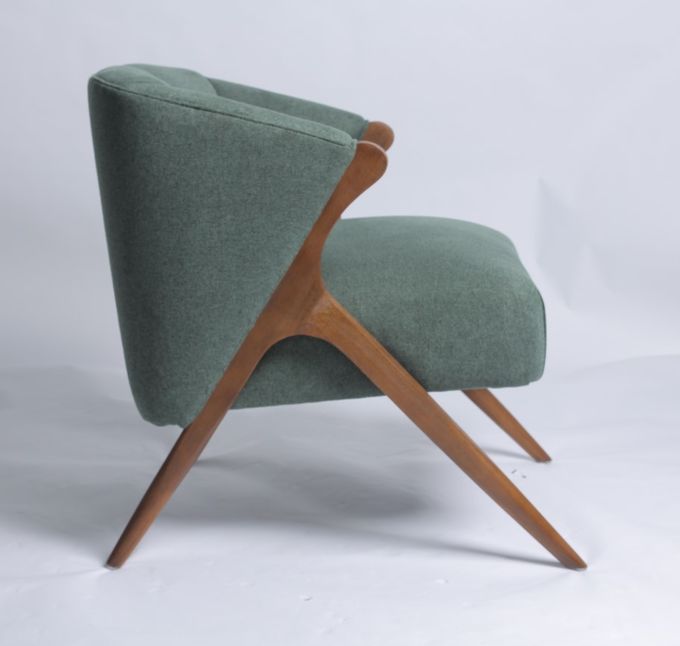 American Style Webbing Armchair Sofa Chair With Solid Wood Legs 3